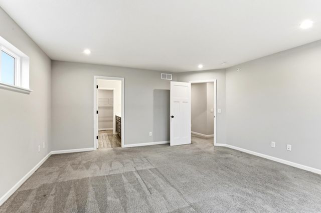 6629 Jody Avenue S, Cottage Grove, MN 55016