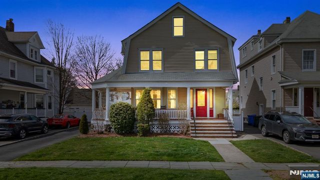 206 Mortimer Avenue, Rutherford, NJ 07070