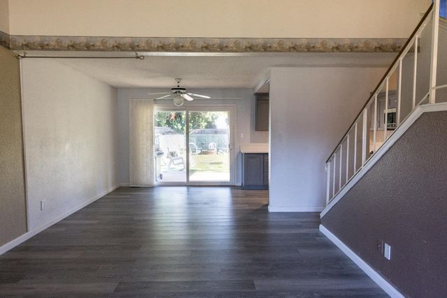 2252 S Whitney Blvd, Rocklin, CA 95677
