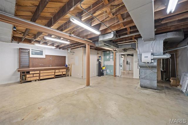 6412 Lansdowne Avenue, St Louis, MO 63109