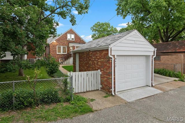 6412 Lansdowne Avenue, St Louis, MO 63109