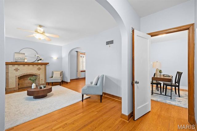 6412 Lansdowne Avenue, St Louis, MO 63109