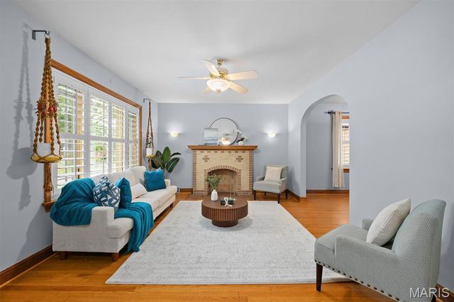 6412 Lansdowne Avenue, St Louis, MO 63109