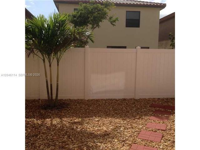3538 W 88th Terrace 3538, Hialeah Gardens, FL 33018