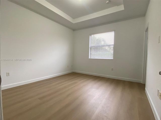 3538 W 88th Terrace 3538, Hialeah Gardens, FL 33018