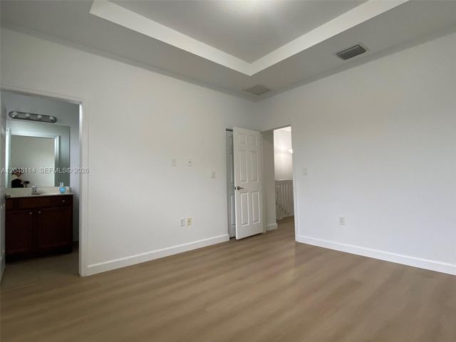 3538 W 88th Terrace 3538, Hialeah Gardens, FL 33018