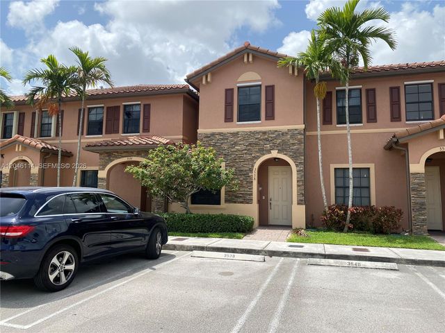 3538 W 88th Terrace 3538, Hialeah Gardens, FL 33018