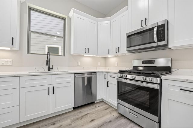 4906 Wunder Way, Houston, TX 77069