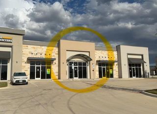 700 W New Hope DR 104, Cedar Park, TX 78613