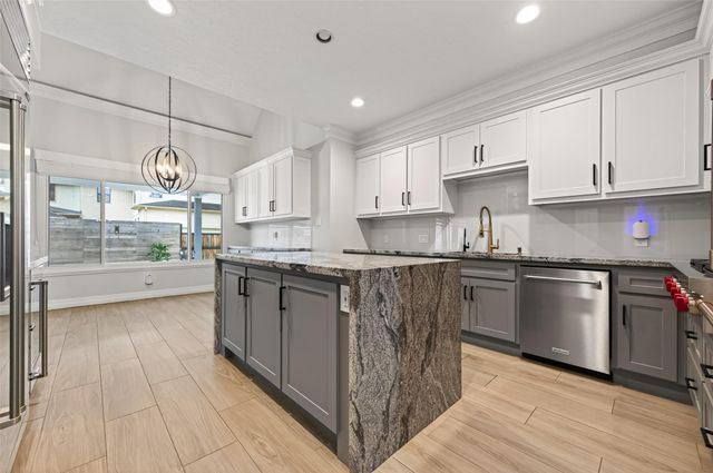 1411 Kelliwood Oaks Drive, Katy, TX 77450