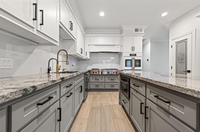 1411 Kelliwood Oaks Drive, Katy, TX 77450