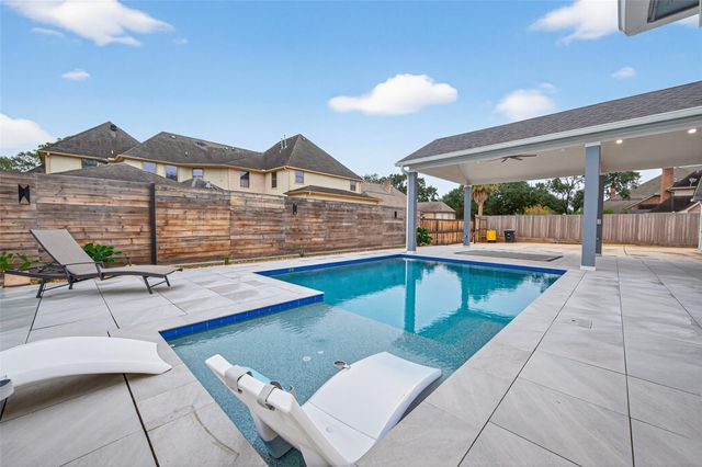 1411 Kelliwood Oaks Drive, Katy, TX 77450