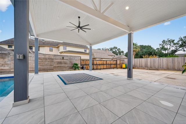 1411 Kelliwood Oaks Drive, Katy, TX 77450