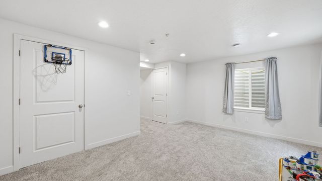 4918 W WILLOWSTONE DR, Highland, UT 84003