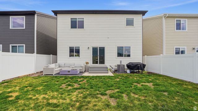 4918 W WILLOWSTONE DR, Highland, UT 84003