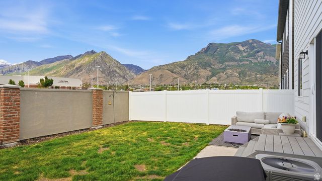 4918 W WILLOWSTONE DR, Highland, UT 84003