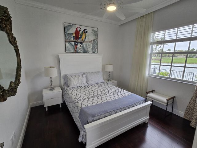 10311 Peninsula Place, Parkland, FL 33076
