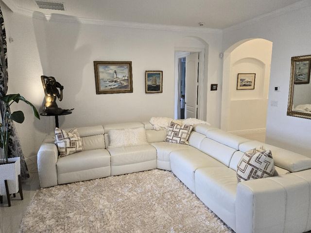 10311 Peninsula Place, Parkland, FL 33076