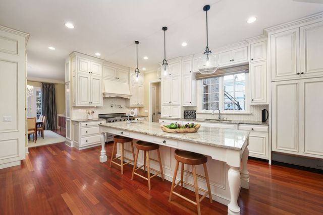 165 Lapier Street, Glencoe, IL 60022