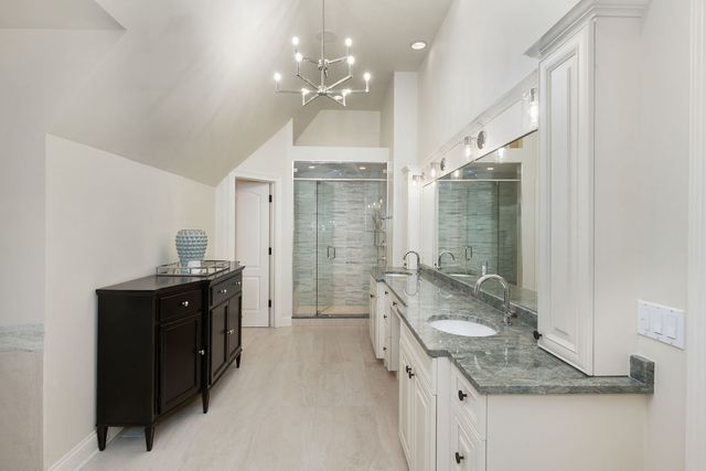 165 Lapier Street, Glencoe, IL 60022