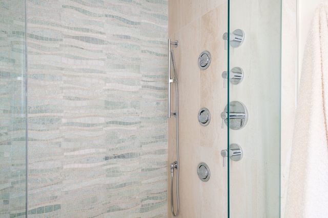 165 Lapier Street, Glencoe, IL 60022