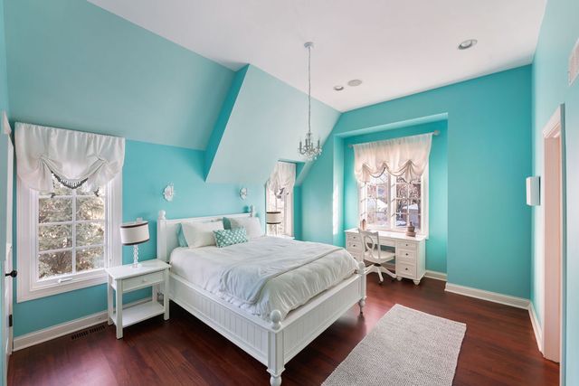 165 Lapier Street, Glencoe, IL 60022