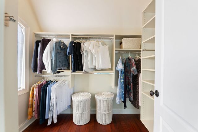 165 Lapier Street, Glencoe, IL 60022