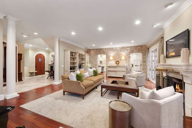 165 Lapier Street, Glencoe, IL 60022