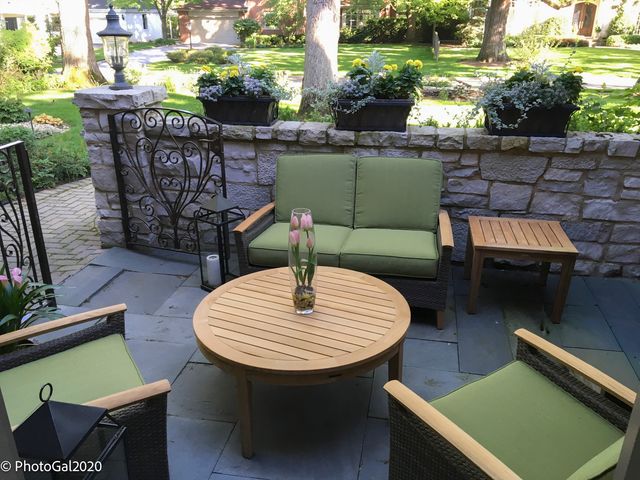 165 Lapier Street, Glencoe, IL 60022