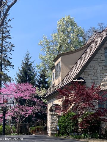 165 Lapier Street, Glencoe, IL 60022