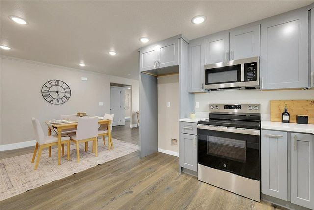 4593 Arboga Rd, Olivehurst, CA 95961