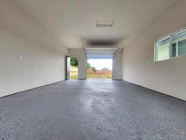 4593 Arboga Rd, Olivehurst, CA 95961
