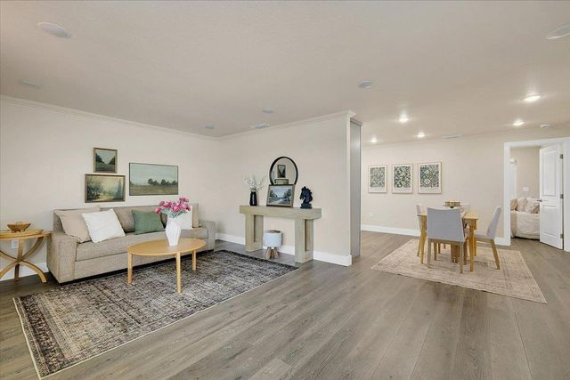 4593 Arboga Rd, Olivehurst, CA 95961