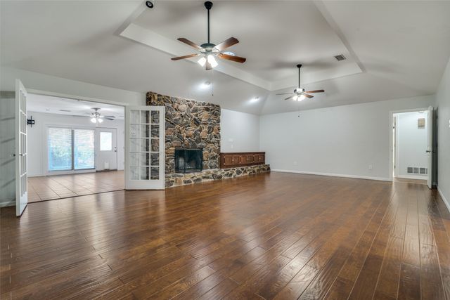 1405 Carriage Lane, Garland, TX 75043