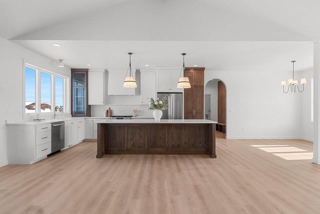 1605 TORCHWOOD TRAIL, De Pere, WI 54115