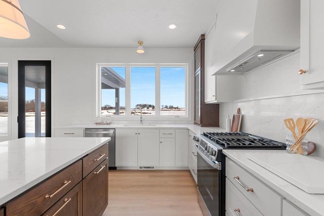 1605 TORCHWOOD TRAIL, De Pere, WI 54115