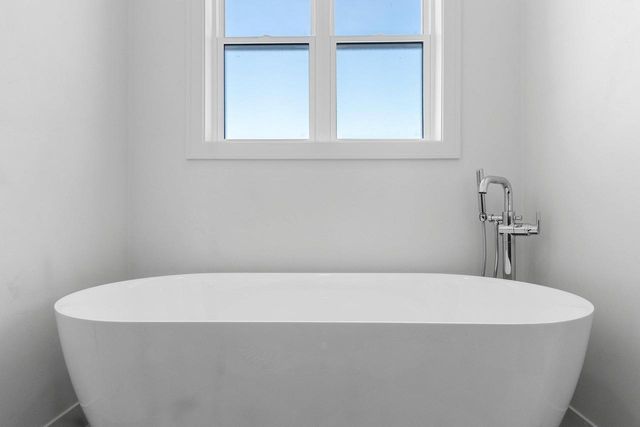 1605 TORCHWOOD TRAIL, De Pere, WI 54115