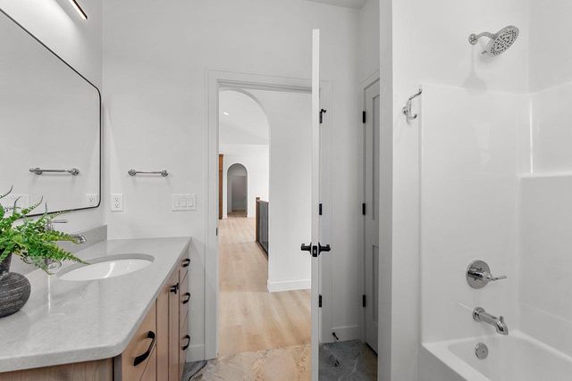 1605 TORCHWOOD TRAIL, De Pere, WI 54115