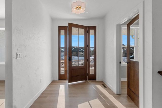 1605 TORCHWOOD TRAIL, De Pere, WI 54115