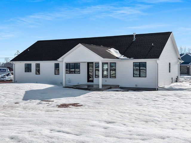 1605 TORCHWOOD TRAIL, De Pere, WI 54115