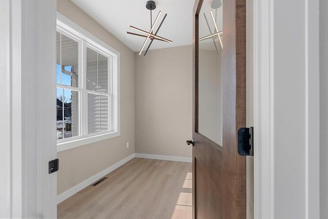 1605 TORCHWOOD TRAIL, De Pere, WI 54115