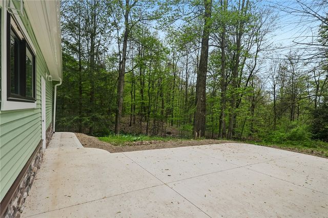 114 Wood St, North Beaver Twp, PA 16102