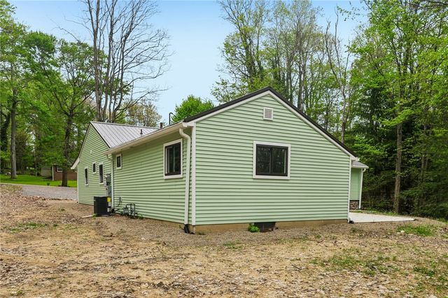 114 Wood St, North Beaver Twp, PA 16102