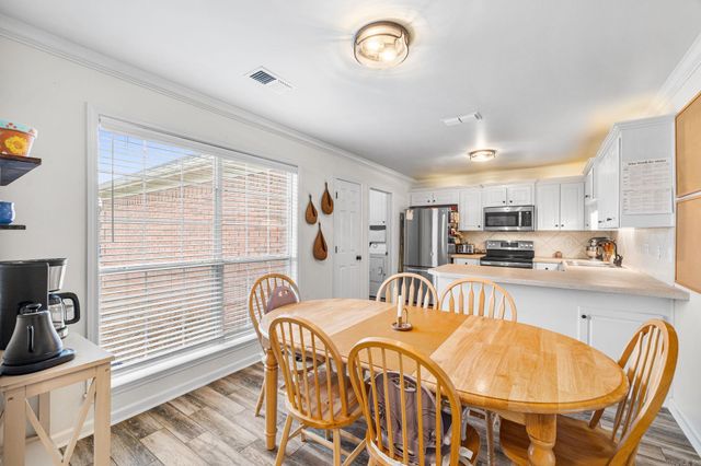 39 Robin Lane, Cabot, AR 72023