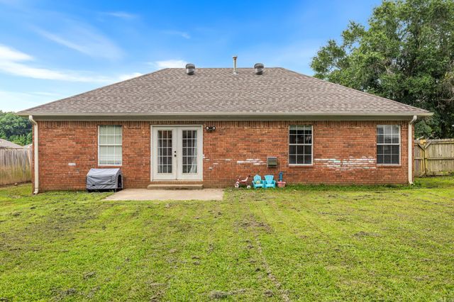 39 Robin Lane, Cabot, AR 72023