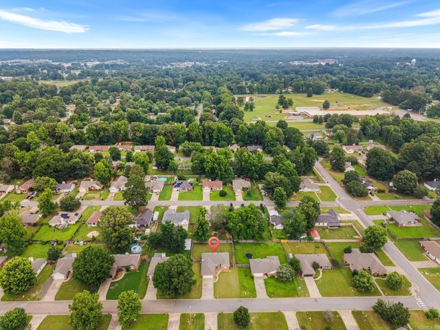 39 Robin Lane, Cabot, AR 72023