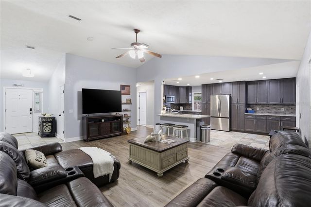 17583 NW 234TH TERRACE, High Springs, FL 32643