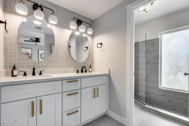 5902 E CORRINE Drive, Scottsdale, AZ 85254