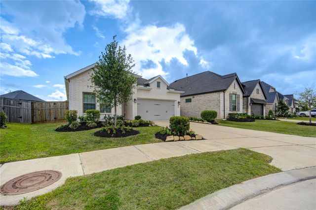 29607 Sterling Knoll Drive, Fulshear, TX 77441