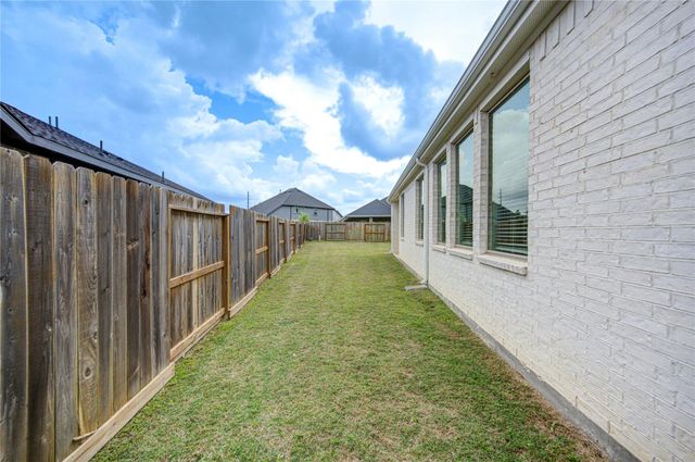 29607 Sterling Knoll Drive, Fulshear, TX 77441